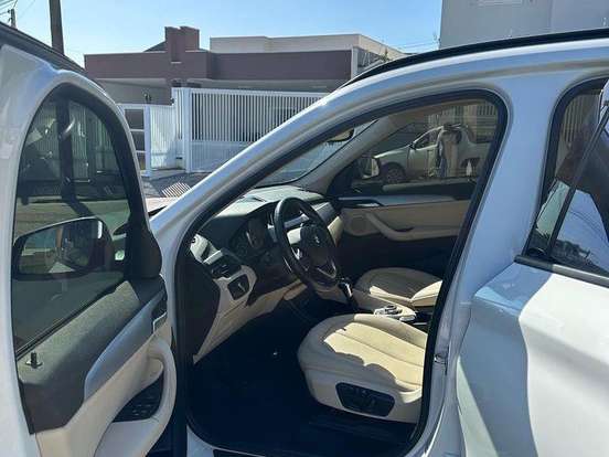 BMW-X1-2.0 16V TURBO ACTIVEFLEX SDRIVE20I 4P AUTOMÁTICO BMW-X1-2017