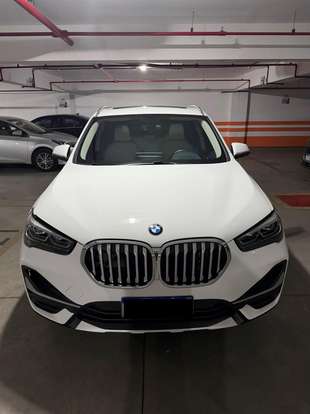 BMW-X1-2021