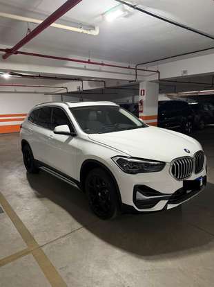 BMW-X1-2021