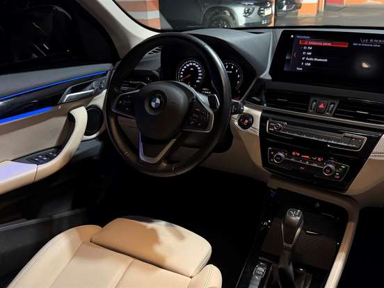 BMW-X1-2.0 16V TURBO ACTIVEFLEX SDRIVE20I X-LINE 4P AUTOMÁTICO BMW-X1-2021