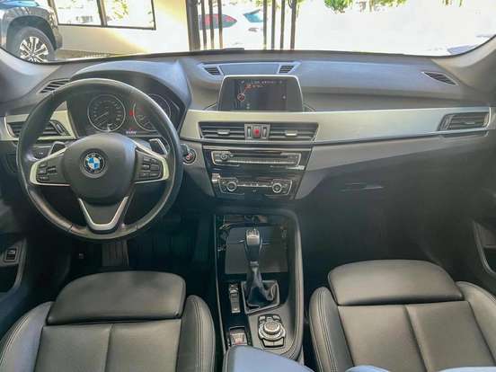 BMW-X1-2.0 16V TURBO GASOLINA XDRIVE25I SPORT 4P AUTOMÁTICO BMW-X1-2016