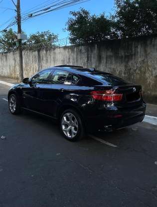 BMW-X6-2011
