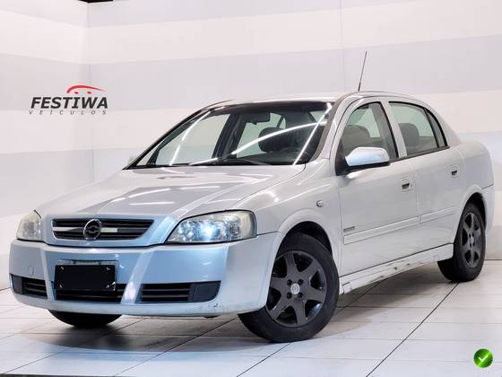 CHEVROLET ASTRA 2.0 MPFI ADVANTAGE SEDAN 8V FLEX 4P MANUAL