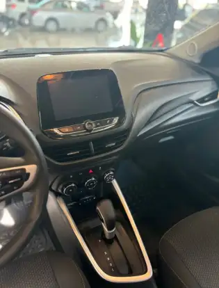 CHEVROLET-ONIX-2022