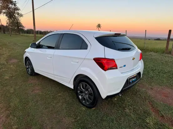 CHEVROLET-ONIX-1.4 MPFI LT 8V FLEX 4P MANUAL CHEVROLET-ONIX-2018