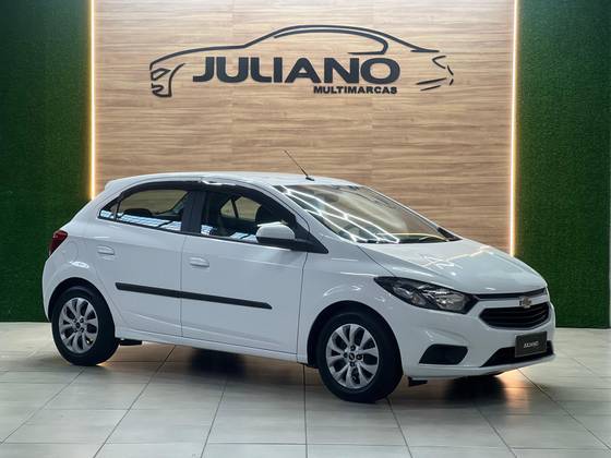 CHEVROLET ONIX 1.4 MPFI LT 8V FLEX 4P MANUAL