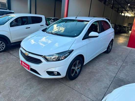 CHEVROLET-ONIX-2016
