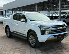 CHEVROLET S10 2.8 16V TURBO DIESEL HIGH COUNTRY CD 4X4 AUTOMÁTICO CHEVROLET S10 2.8 16V TURBO DIESEL HIGH COUNTRY CD 4X4 AUTOMÁTICO