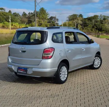 CHEVROLET-SPIN-2013
