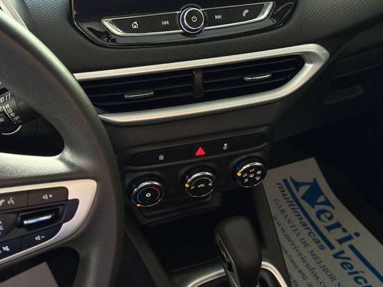 CHEVROLET-TRACKER-2022