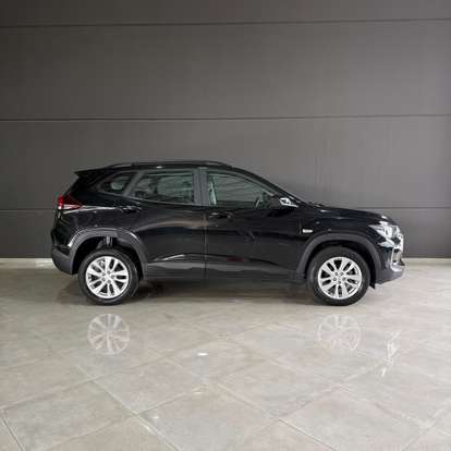 CHEVROLET-TRACKER-2023