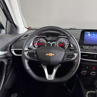 CHEVROLET-TRACKER-2023