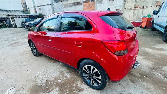 CHEVROLET-ONIX-2014