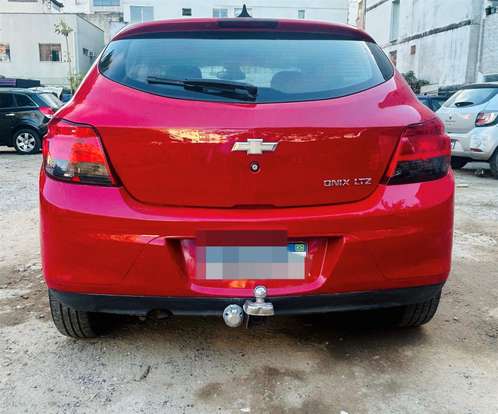 CHEVROLET-ONIX-2014