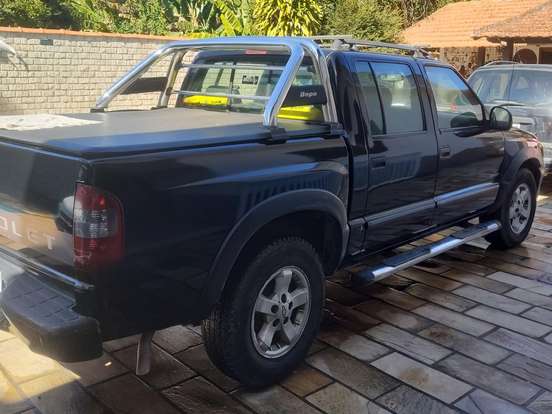 CHEVROLET-S10-2.4 MPFI ADVANTAGE 4X2 CD 8V GASOLINA 4P MANUAL CHEVROLET-S10-2006