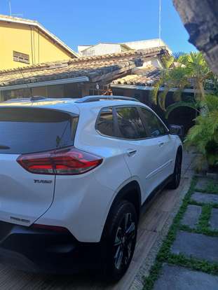 CHEVROLET-TRACKER-2024