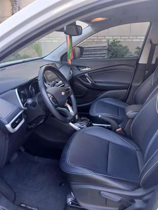 CHEVROLET-TRACKER-2024
