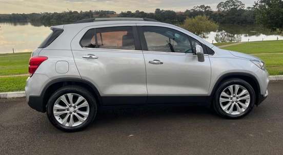 CHEVROLET-TRACKER-2018