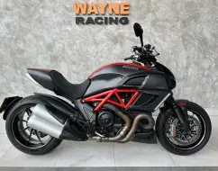 DUCATI DIAVEL CARBON DUCATI DIAVEL CARBON