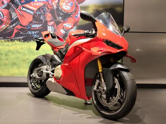 DUCATI PANIGALE V4 S DUCATI PANIGALE V4 S