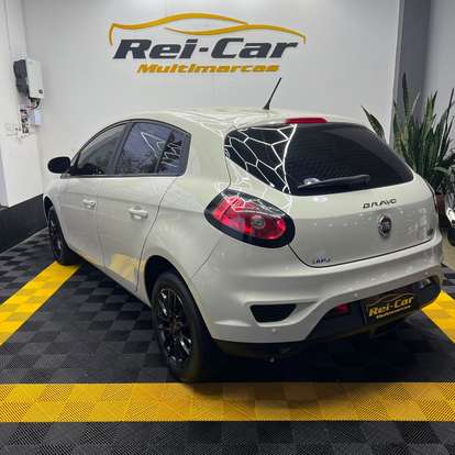 FIAT-BRAVO-1.8 ESSENCE 16V FLEX 4P MANUAL FIAT-BRAVO-2015