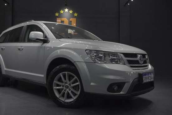 FIAT-FREEMONT-2013