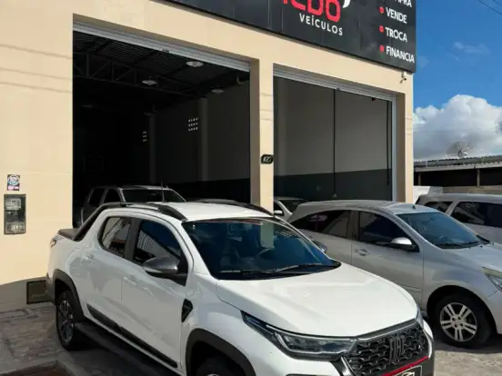 FIAT-STRADA-1.0 TURBO 200 FLEX ULTRA CD CVT FIAT-STRADA-2024
