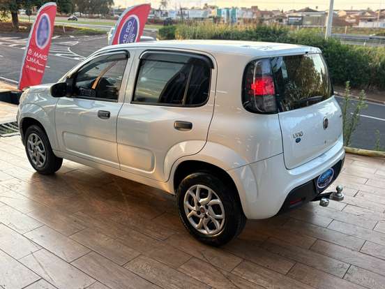 FIAT-UNO-1.0 FIREFLY FLEX DRIVE 4P MANUAL FIAT-UNO-2017