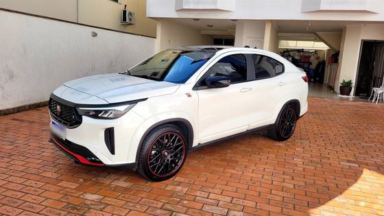 FIAT FASTBACK 1.3 TURBO 270 FLEX ABARTH AT6