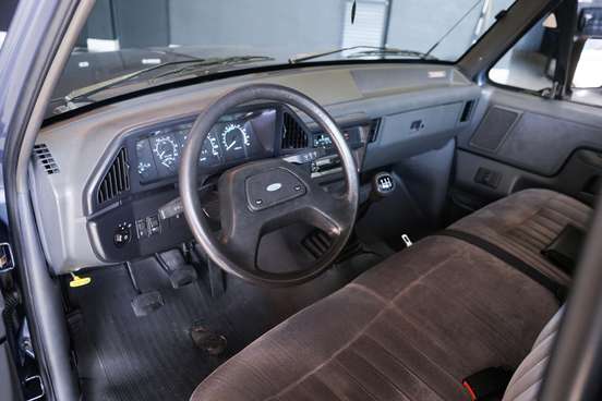 FORD-F-1000-1993