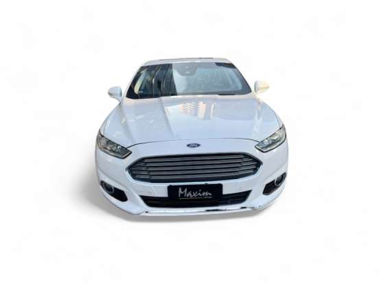 FORD-FUSION-2015