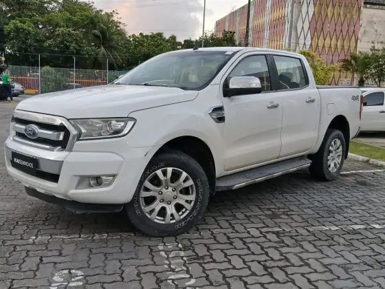 FORD RANGER 3.2 XLT 4X4 CD 20V DIESEL 4P AUTOMÁTICO