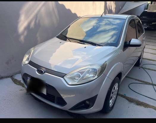 FORD-FIESTA-2012