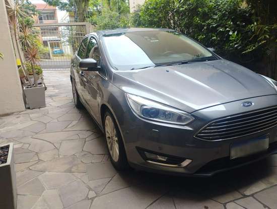 FORD-FOCUS-2018