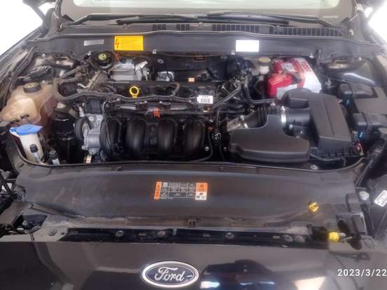 FORD-FUSION-2014