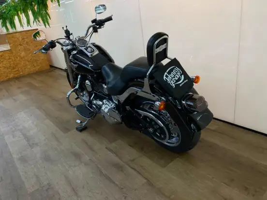 HARLEY-DAVIDSON-FAT BOY FLSTF HARLEY-DAVIDSON-FAT BOY FLSTF-2012