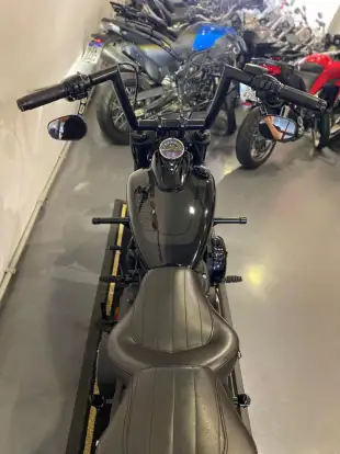HARLEY-DAVIDSON-SOFTAIL FAT BOB 107-2018