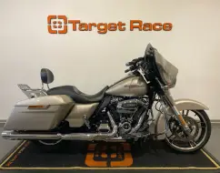 HARLEY-DAVIDSON STREET GLIDE HARLEY-DAVIDSON STREET GLIDE