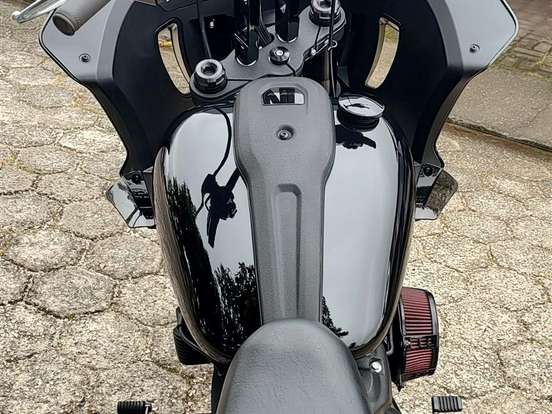 HARLEY-DAVIDSON-LOW RIDER ST HARLEY-DAVIDSON-LOW RIDER ST-2023