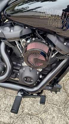 HARLEY-DAVIDSON-LOW RIDER ST-2023