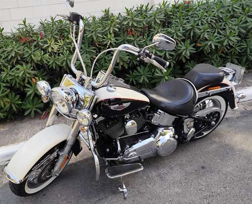 HARLEY-DAVIDSON-SOFTAIL DELUXE-2011
