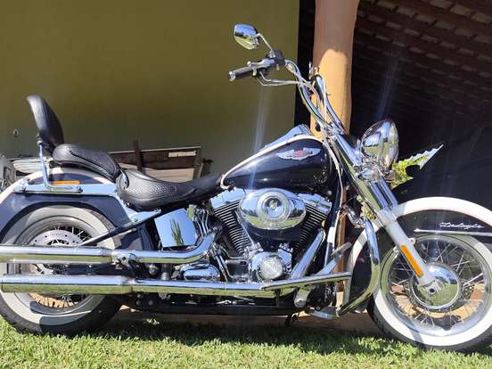 HARLEY-DAVIDSON-SOFTAIL DELUXE HARLEY-DAVIDSON-SOFTAIL DELUXE-2011
