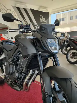 HONDA-CB 500 HORNET-2025