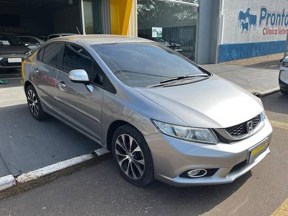 HONDA CIVIC 1.8 LXS 16V FLEX 4P AUTOMÁTICO