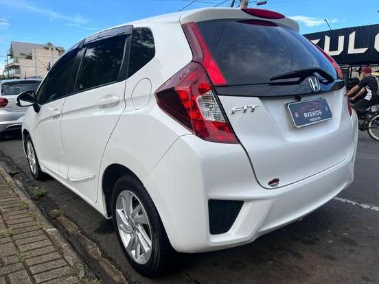 HONDA-FIT-2015