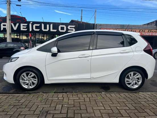 HONDA-FIT-2015