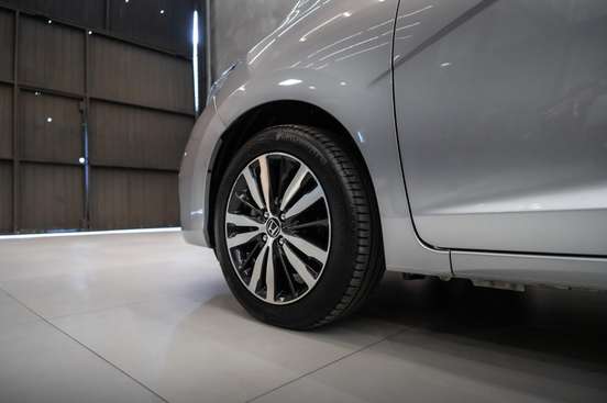 HONDA-FIT-2021