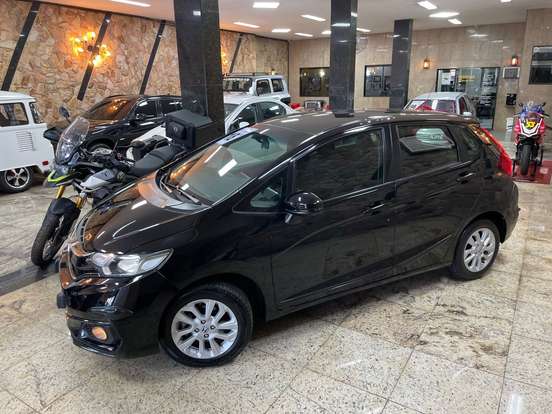 HONDA-FIT-2017