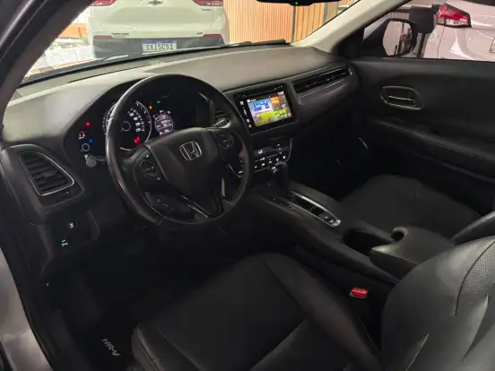 HONDA-HR-V-2018