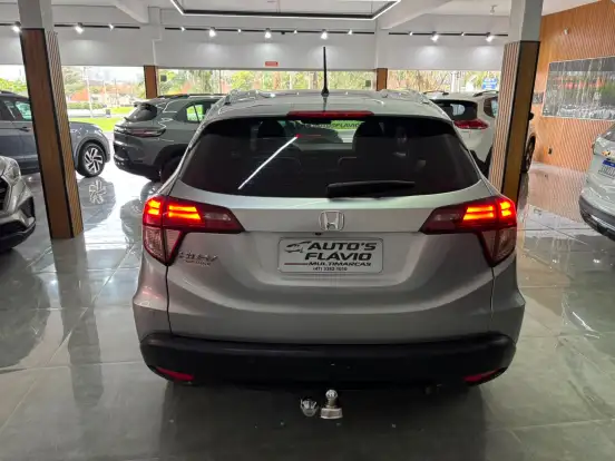 HONDA-HR-V-1.8 16V FLEX TOURING 4P AUTOMÁTICO HONDA-HR-V-2018